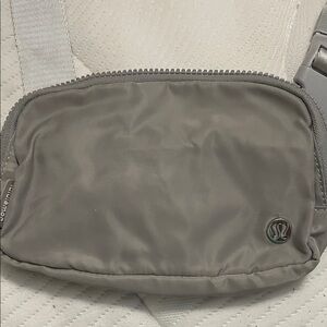 lululemon athletica unisex sling belt bag
